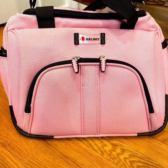 Delsey pink carry on bag luggage - Picture 1 of 3